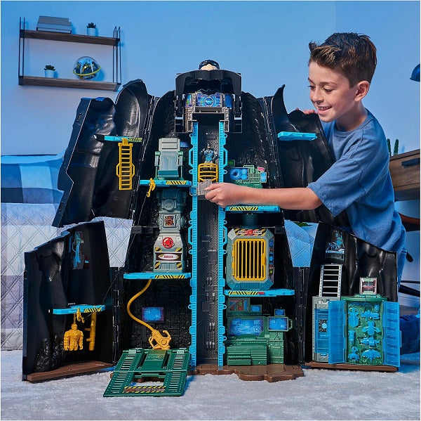 Bat-Tech Batcave, Giant Transforming Playset