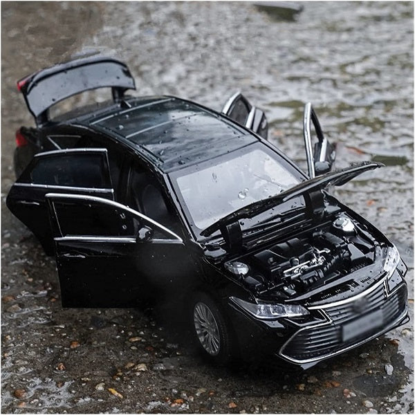 1:24 Diecast Car