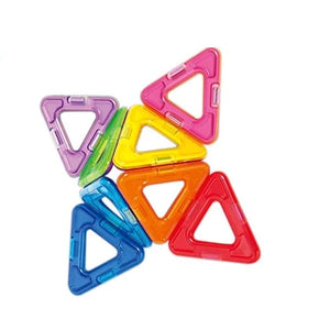 Magic Magnetic Triangles Set